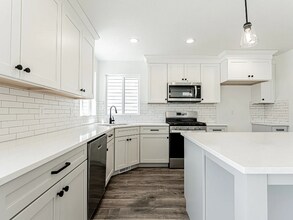 3729 W 950 S in Lehi, UT - Building Photo - Building Photo