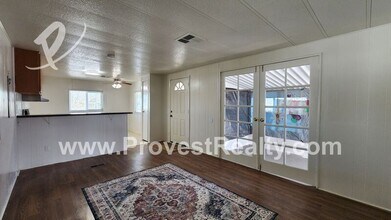 16317 Wimbleton Dr in Victorville, CA - Building Photo - Building Photo