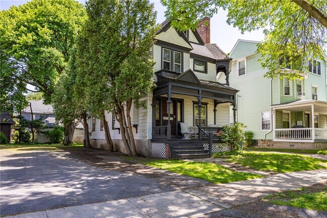 property at 500 Oxford St