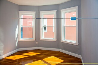 376 Prospect St, Unit 3 in Cambridge, MA - Building Photo - Building Photo