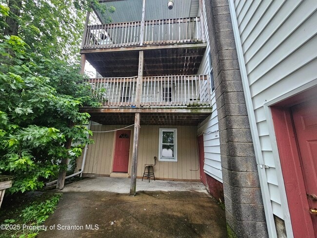 14 Kulp Ave in Wilkes-Barre, PA - Building Photo - Building Photo