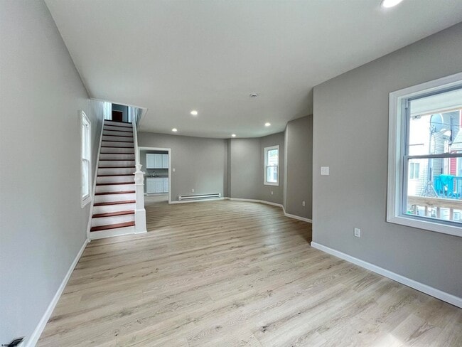 property at 21 S Spray Ave