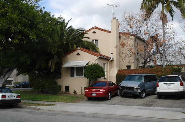 330 Langley St in Glendale, CA - Building Photo - Building Photo