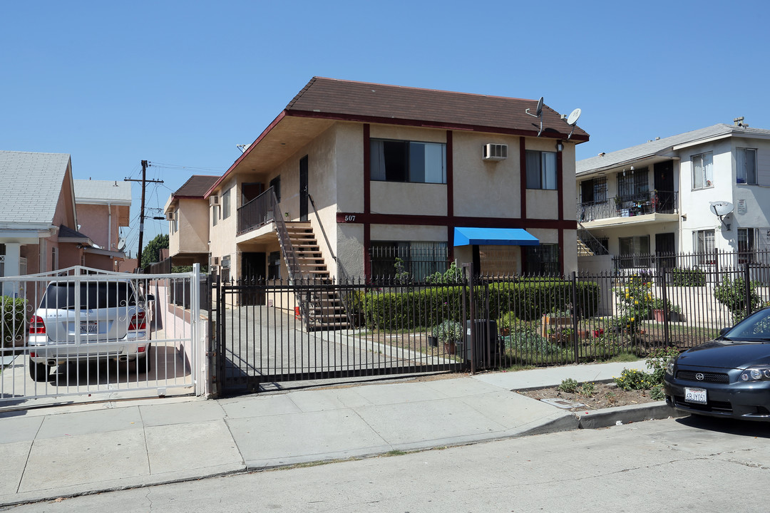 507 N Serrano Ave in Los Angeles, CA - Building Photo