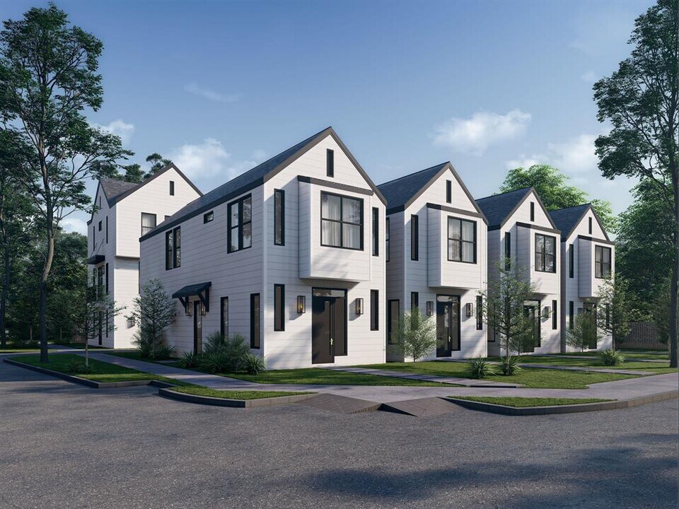 102 E 44th St in Houston, TX - Building Photo