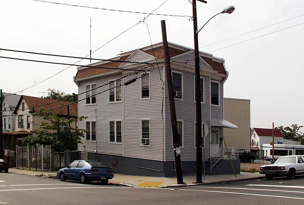 185 Garside St in Newark, NJ - Foto de edificio