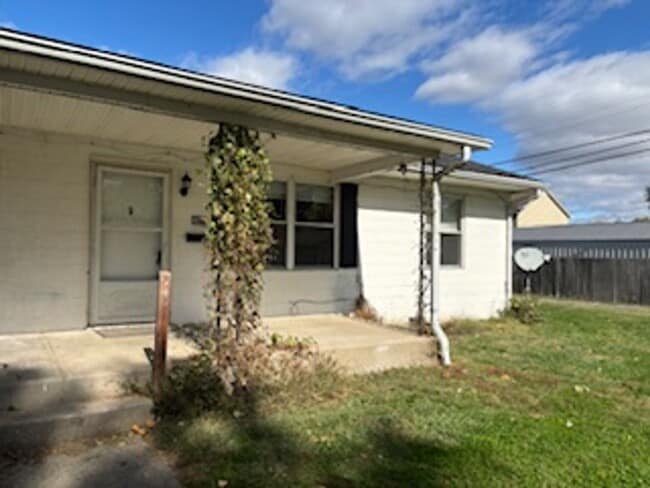 property at 740 E Nutter St