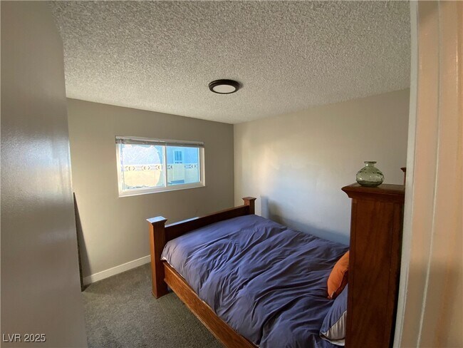 5544 Spencer St in Las Vegas, NV - Building Photo - Building Photo