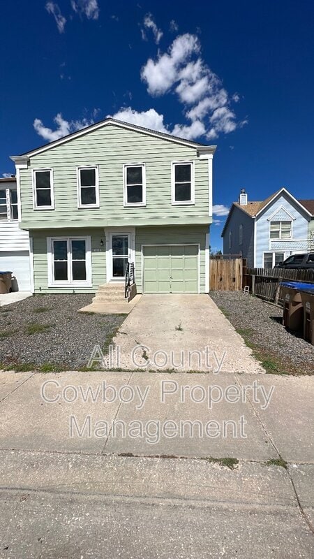 property at 4315 E Crow Dr