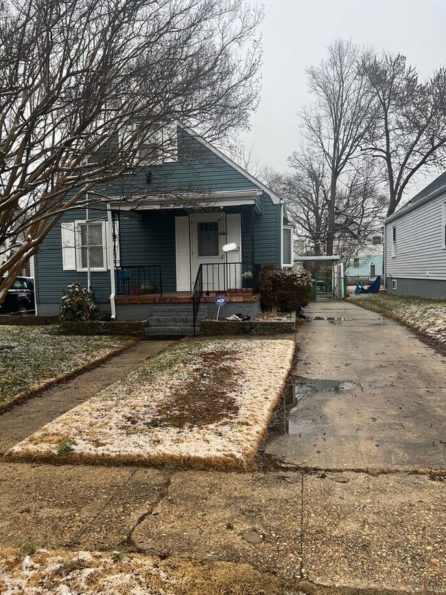 property at 2500 Linwood Rd