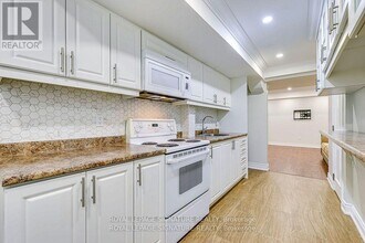 651 Snider Terrace in Milton, ON - Building Photo - Building Photo