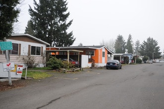 4475 Daisy St in Springfield, OR - Foto de edificio - Building Photo