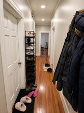 4 Dalrymple St, Unit 1 in Boston, MA - Foto de edificio - Building Photo