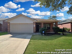 3922 Canyon Pkwy in San Antonio, TX - Building Photo