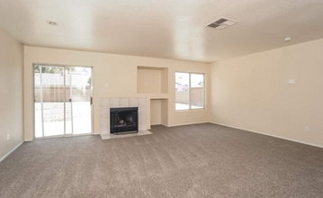 1058 W Ave K in Lancaster, CA - Building Photo - Building Photo