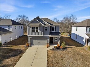 21 Golden Eagle Pkwy in Braselton, GA - Building Photo - Building Photo