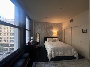 460 S Spring St in Los Angeles, CA - Building Photo - Building Photo