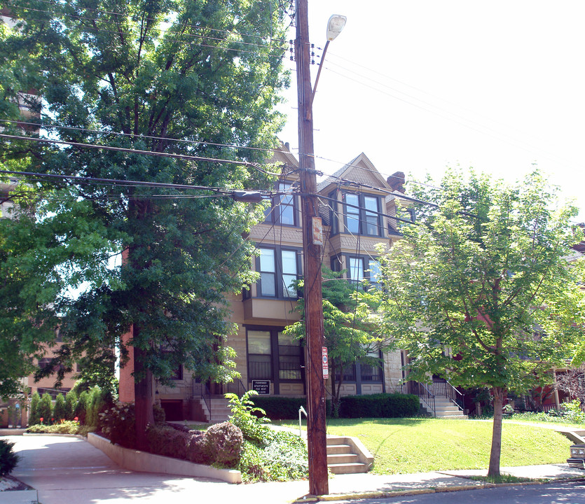 208-210 N Dithridge St in Pittsburgh, PA - Building Photo