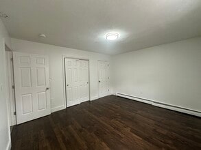 13 Wittig Ct in Clinton, MA - Building Photo - Building Photo