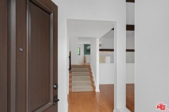 1569 Michael Ln in Los Angeles, CA - Building Photo - Building Photo