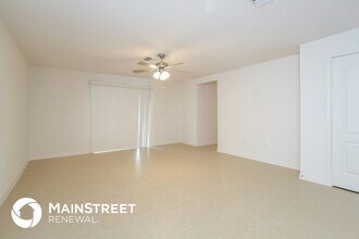 1661 Hideaway Flat St in Mascotte, FL - Building Photo - Building Photo