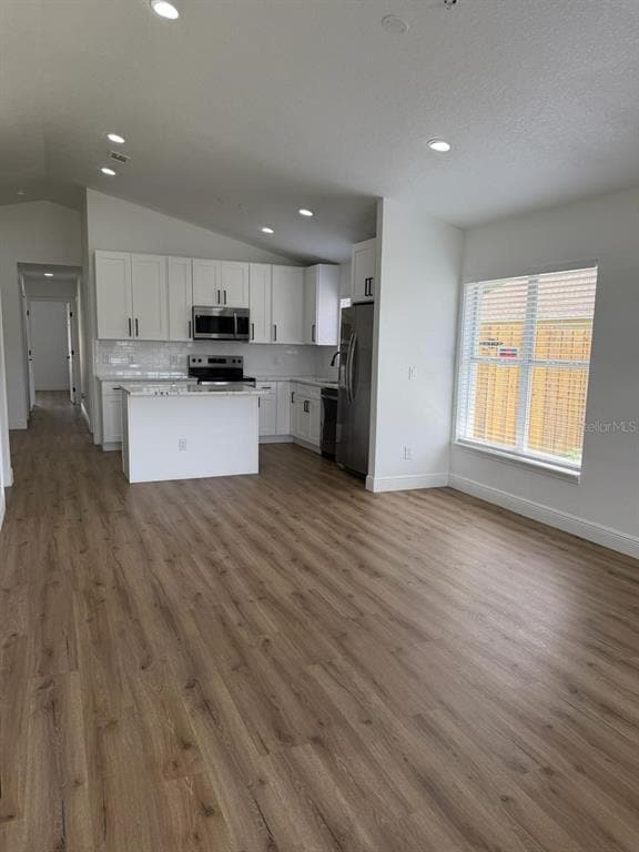 9743 Hollyhill Dr in Orlando, FL - Building Photo - Building Photo