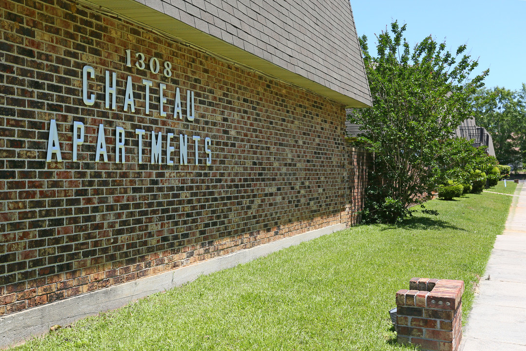 Chateau at Park in Dothan, AL - Foto de edificio