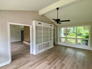 610 Howell St in Selma, NC - Building Photo - Building Photo