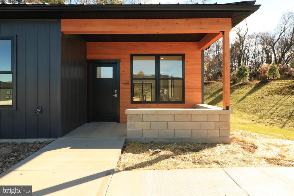 106 Elly Dr in Bellefonte, PA - Building Photo