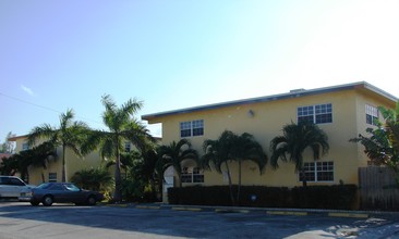 Flagler Village Apartments in Fort Lauderdale, FL - Building Photo - Building Photo