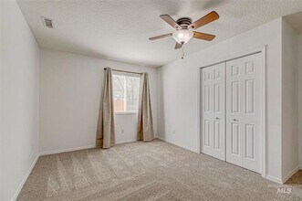 2120 E Colorado Ave in Nampa, ID - Building Photo - Building Photo