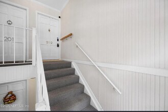 4315 Plaza Gate Ln S in Jacksonville, FL - Building Photo - Building Photo