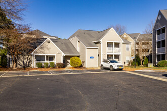 Featherstone South Apartments in Newport News, VA - Building Photo - Building Photo