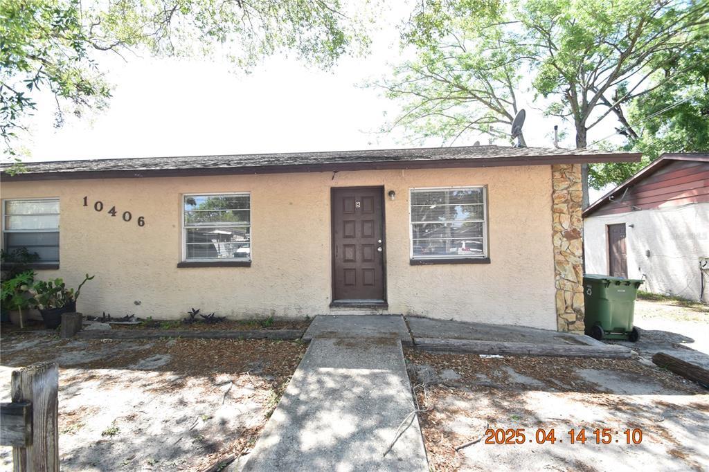 10406 N Arden Ave in Tampa, FL - Foto de edificio