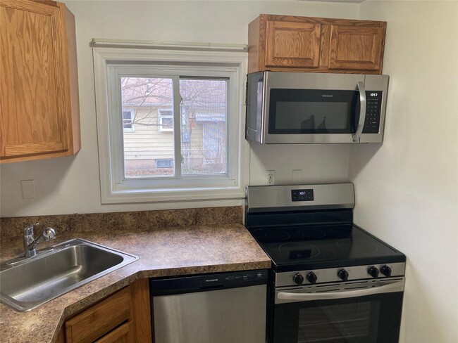 property at 148 S 4th St