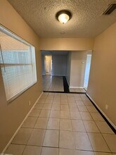 3907 NW 30th Terrace in Lauderdale Lakes, FL - Building Photo - Building Photo