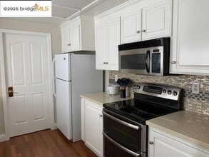 5608 Schooner Loop in Discovery Bay, CA - Building Photo - Building Photo