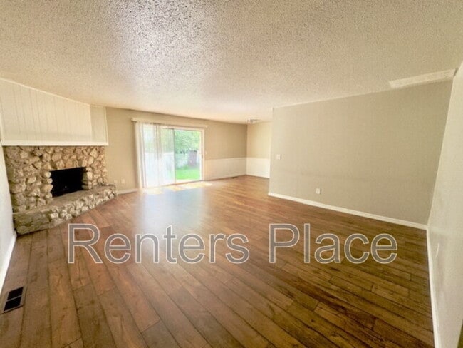 6304 S 115th E Pl in Broken Arrow, OK - Building Photo - Building Photo