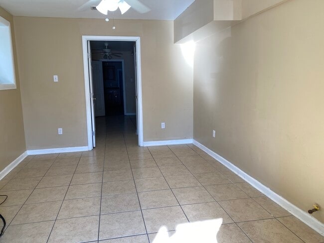 2325 Ursulines Ave in New Orleans, LA - Building Photo - Building Photo