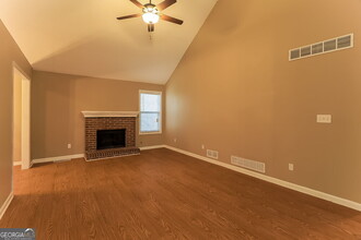 2660 Barnwell Ct in Powder Springs, GA - Building Photo - Building Photo