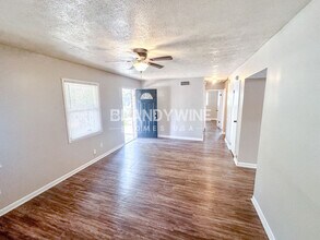 9009 Yarmouth Dr in Jonesboro, GA - Building Photo - Building Photo