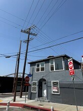 553 S Clarence St in Los Angeles, CA - Building Photo - Building Photo