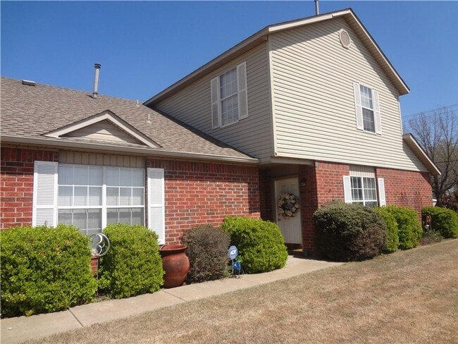 property at 2402 Jeremiah Pl