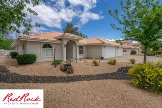 1861 S Pt Dr in Saint George, UT - Building Photo - Building Photo