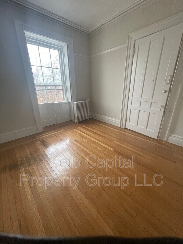 179 Main St in Hudson Falls, NY - Foto de edificio - Building Photo