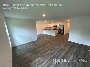 7145 N Henderson Way in Citrus Springs, FL - Building Photo - Building Photo