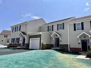 1Riverview Townhomes in Wrightsville, PA - Building Photo - Interior Photo