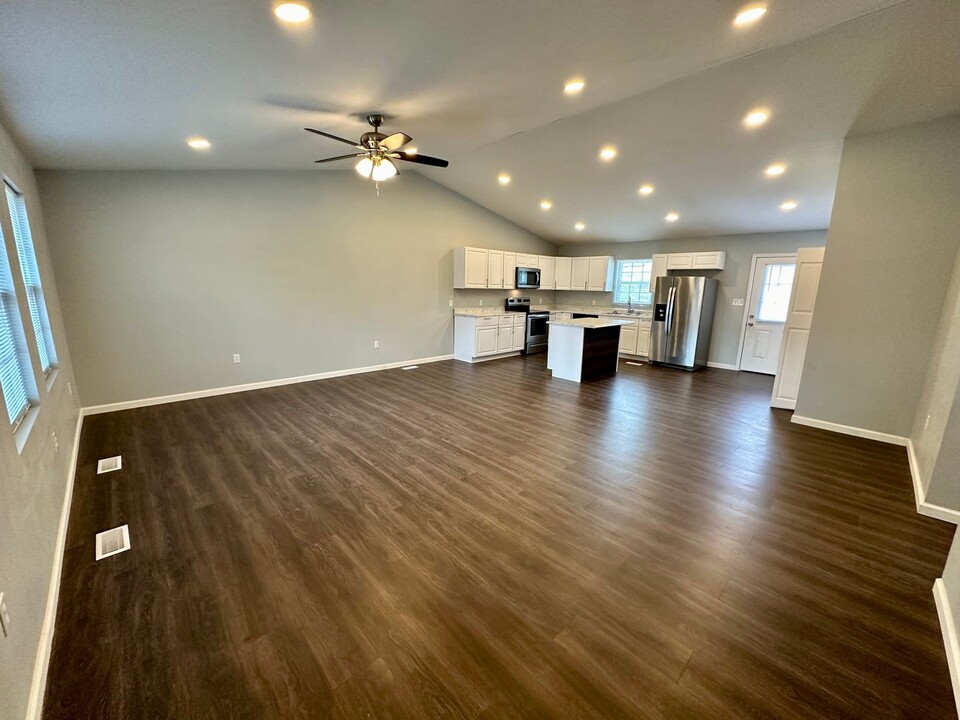 514 Robertson St in South Hill, VA - Building Photo