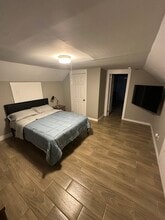 66 Maplewood Ave, Unit 66 Maple wood Ave A and B in Torrington, CT - Building Photo - Building Photo