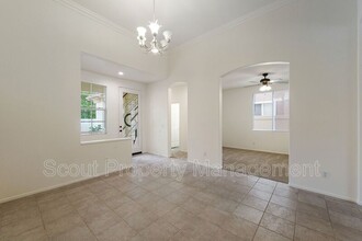 37775 Amber Ln in Murrieta, CA - Foto de edificio - Building Photo
